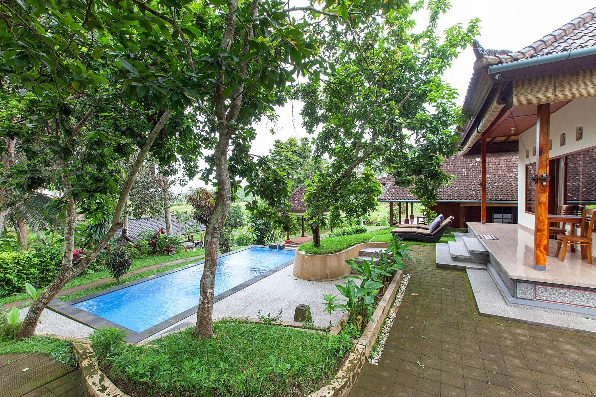 Pondok Hari Baik Balian Luaran gambar